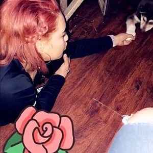 Meet your Posher, Estefany